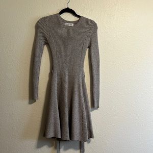 Short knitted grey dress